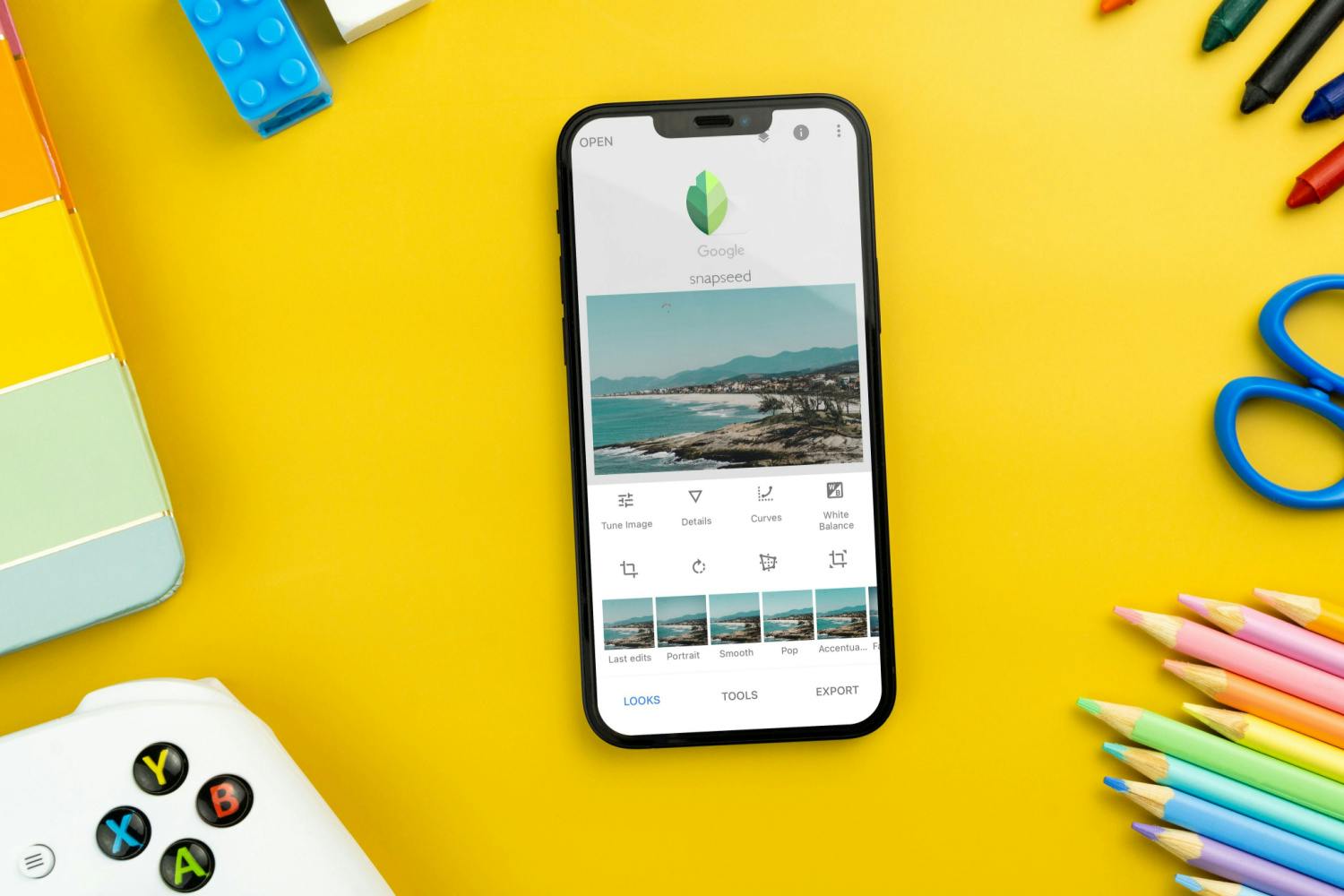 Snapseed: Snapseed-sovellus kuvankäsittelyyn puhelimella.